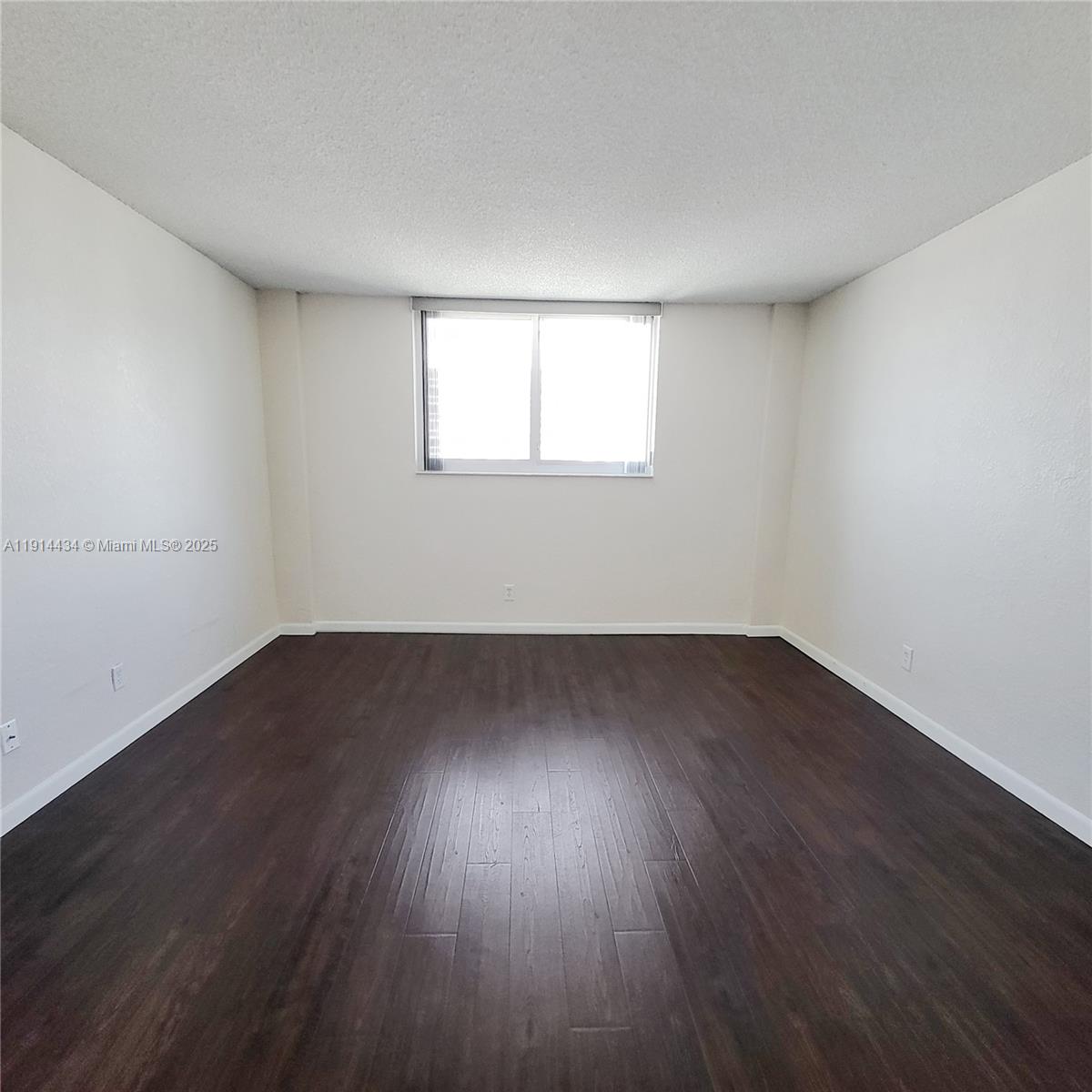 19380 Collins Ave #1107 Sunny Isles Beach, FL 33160