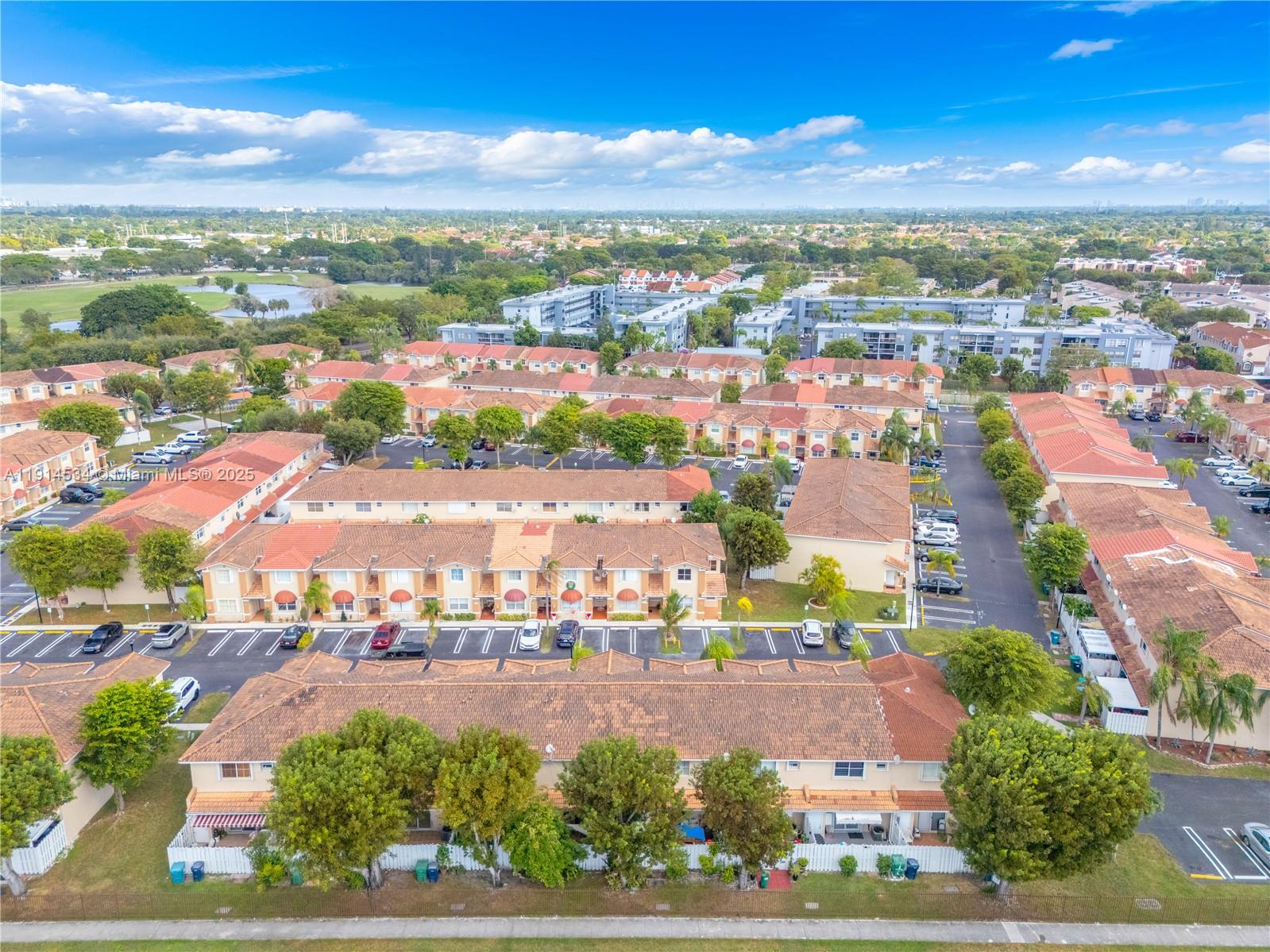 6350 SW 139th Ave Miami, FL 33183