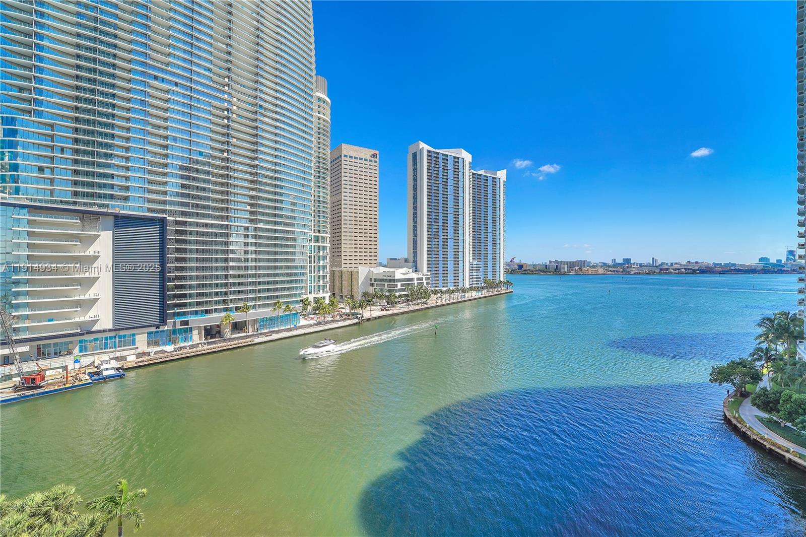 465 Brickell Ave #1001 Miami, FL 33131