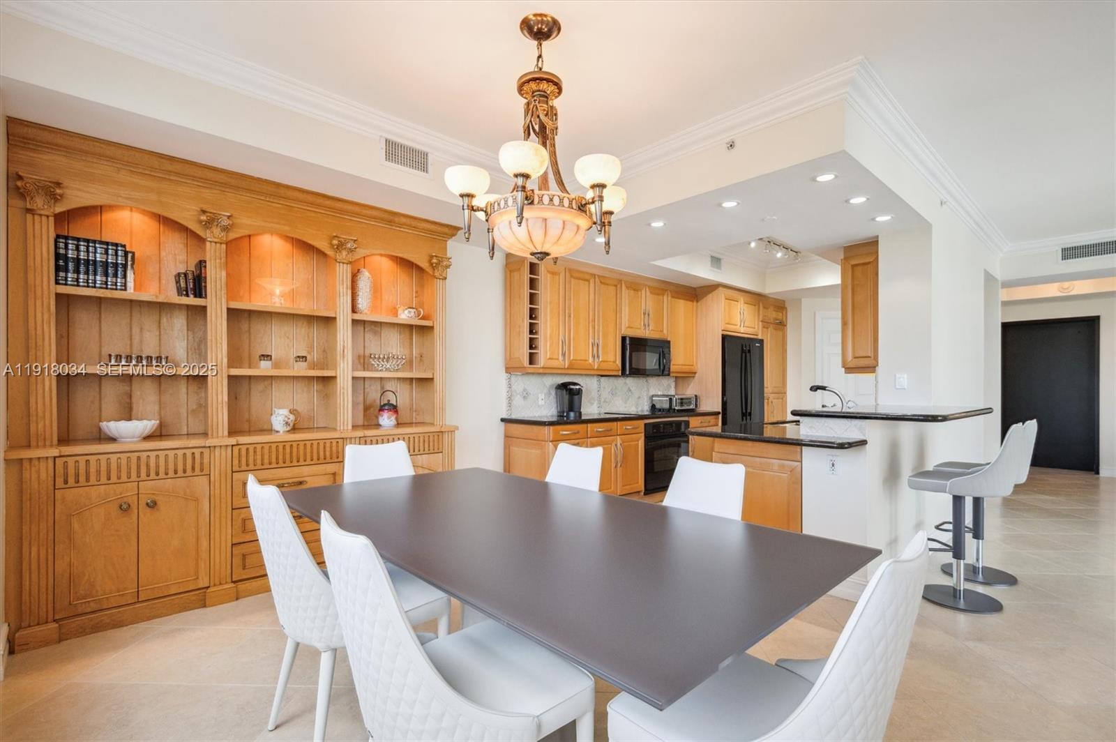 9751 E Bay Hbr Dr #7A Bay Harbor Islands, FL 33154