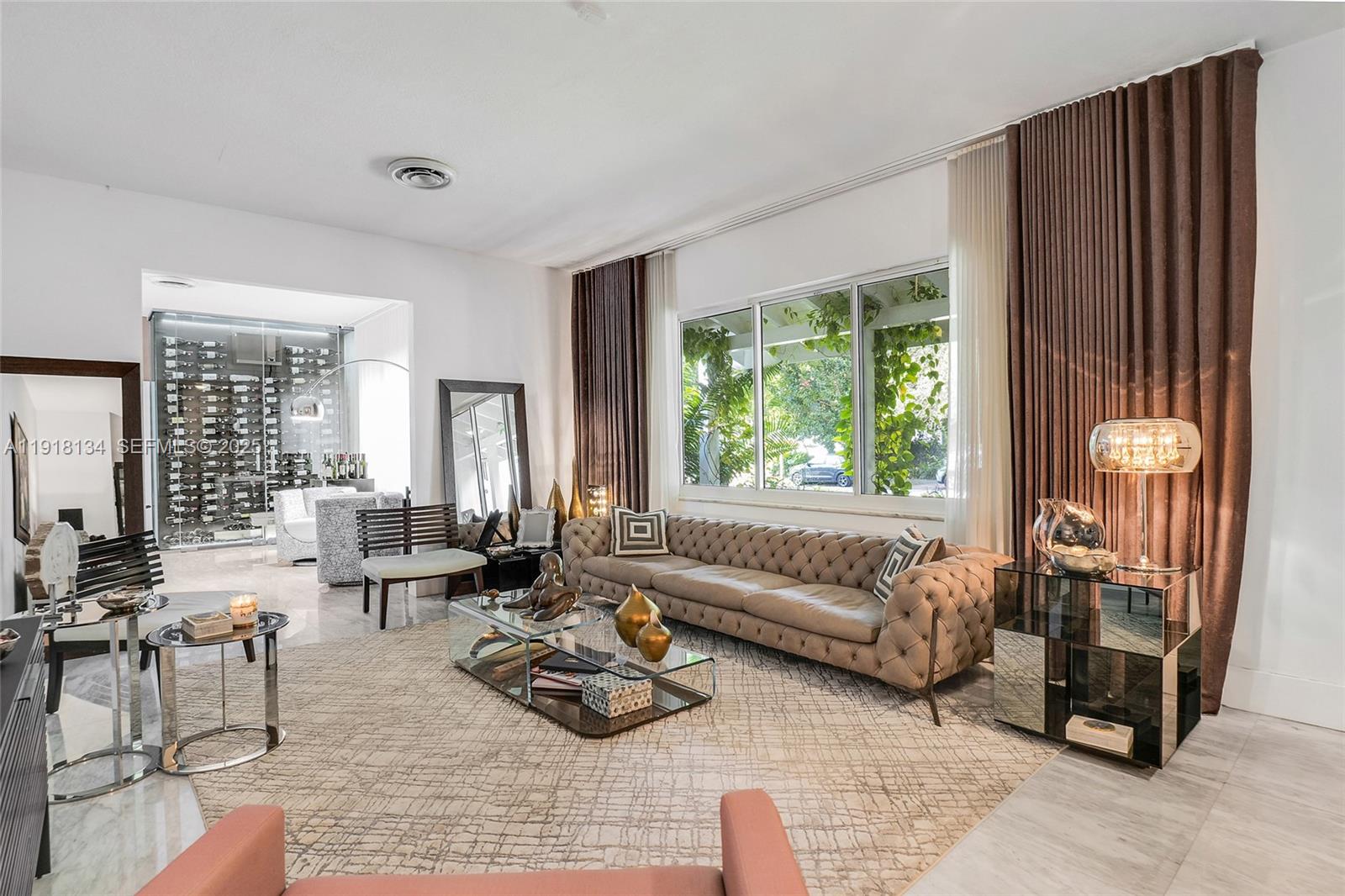 259 E Shore Dr Miami, FL 33133