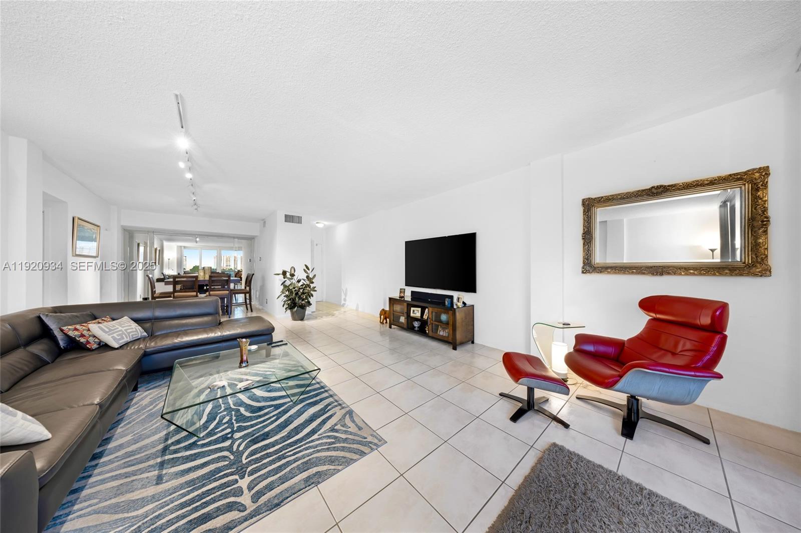 9381 E Bay Hbr Dr #504N Bay Harbor Islands, FL 33154