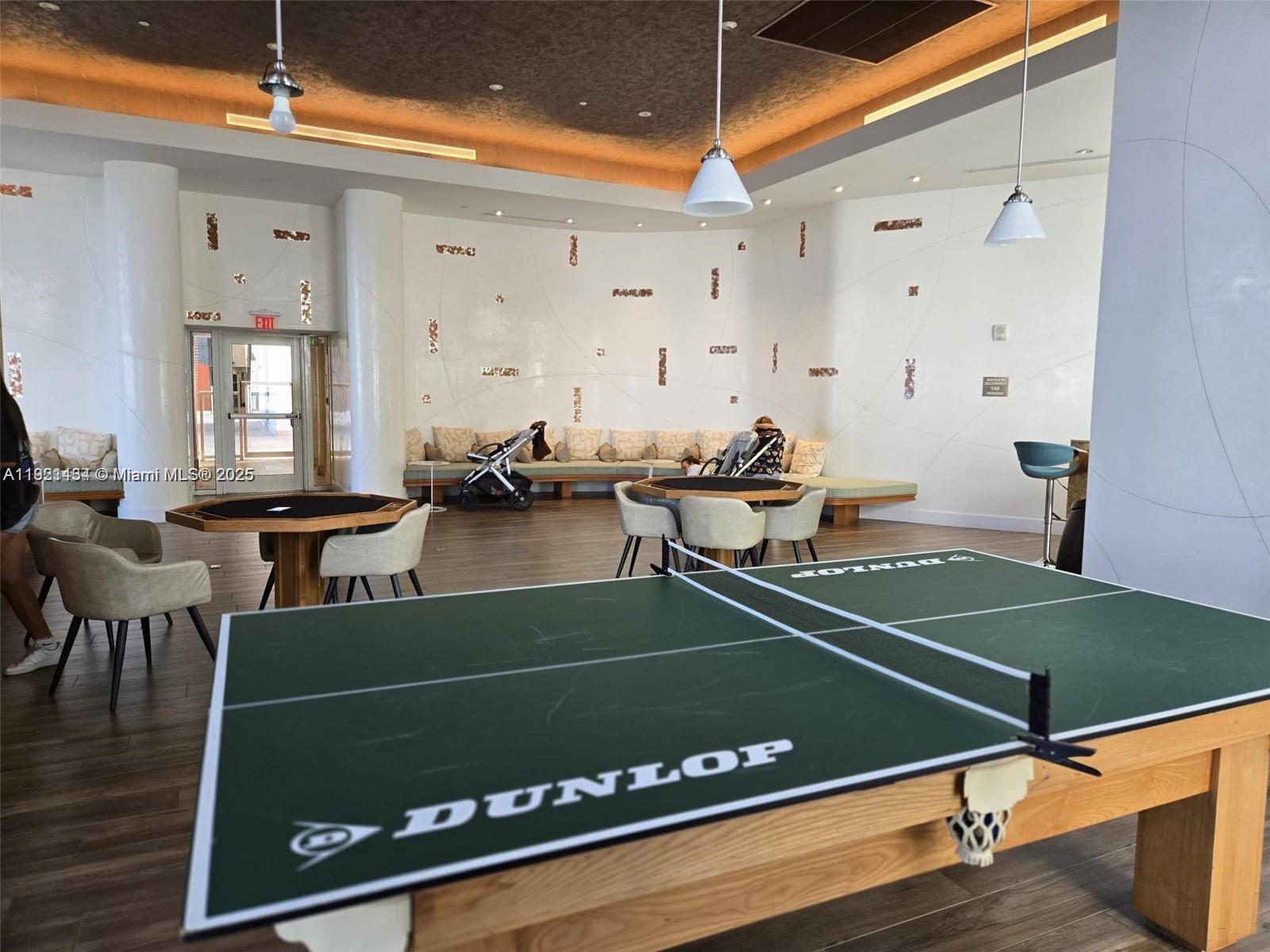 image 50 Biuscayne17