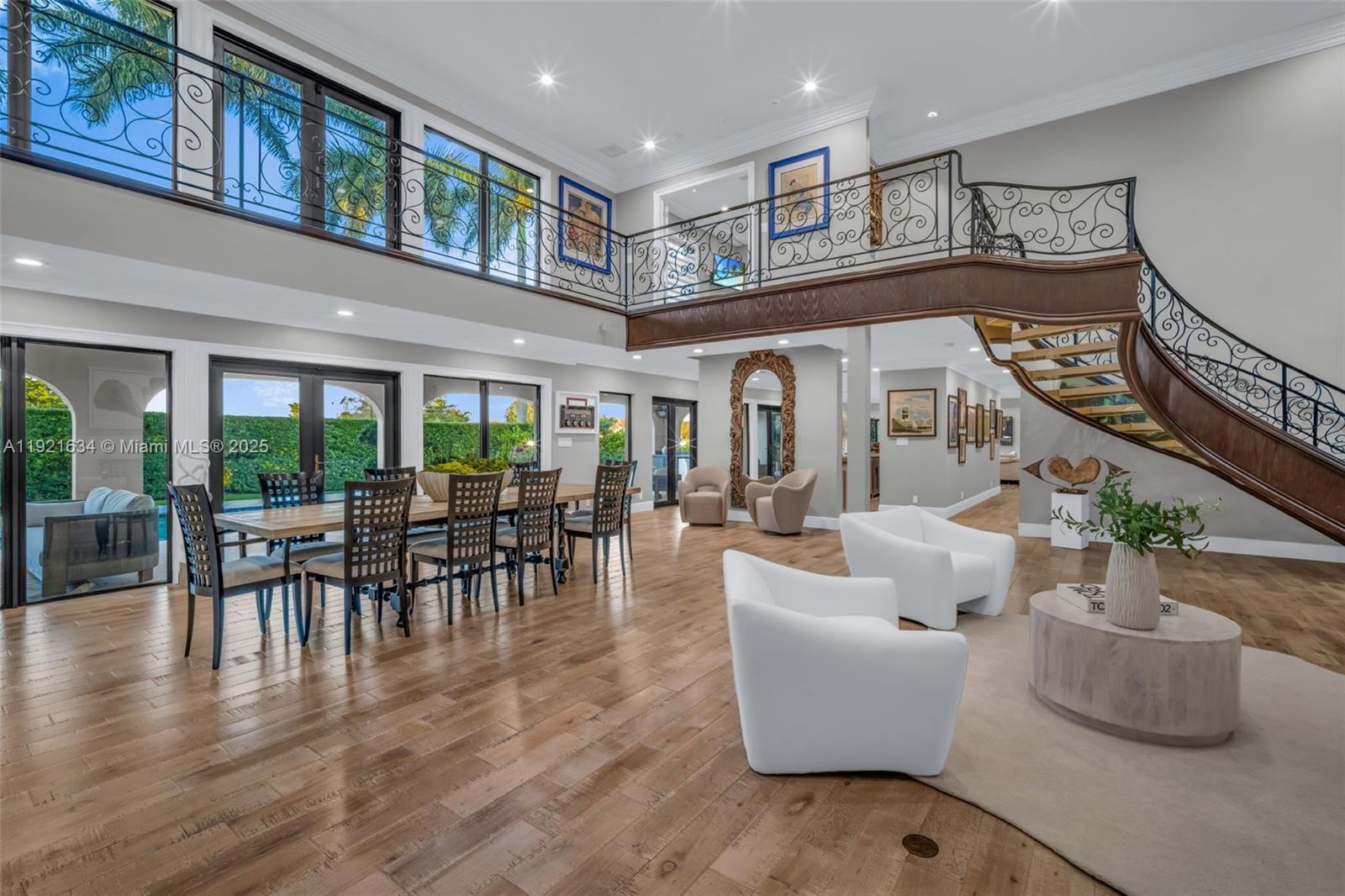 2941 Fairway Dr Hollywood, FL 33021