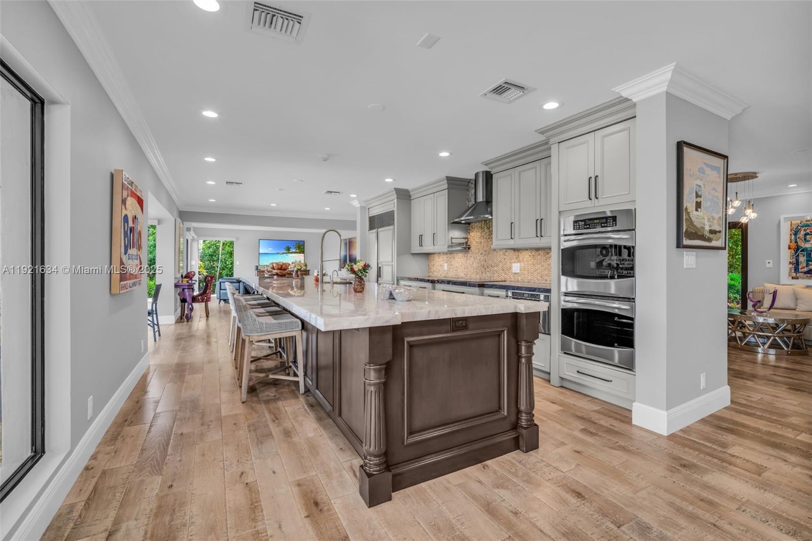 2941 Fairway Dr Hollywood, FL 33021