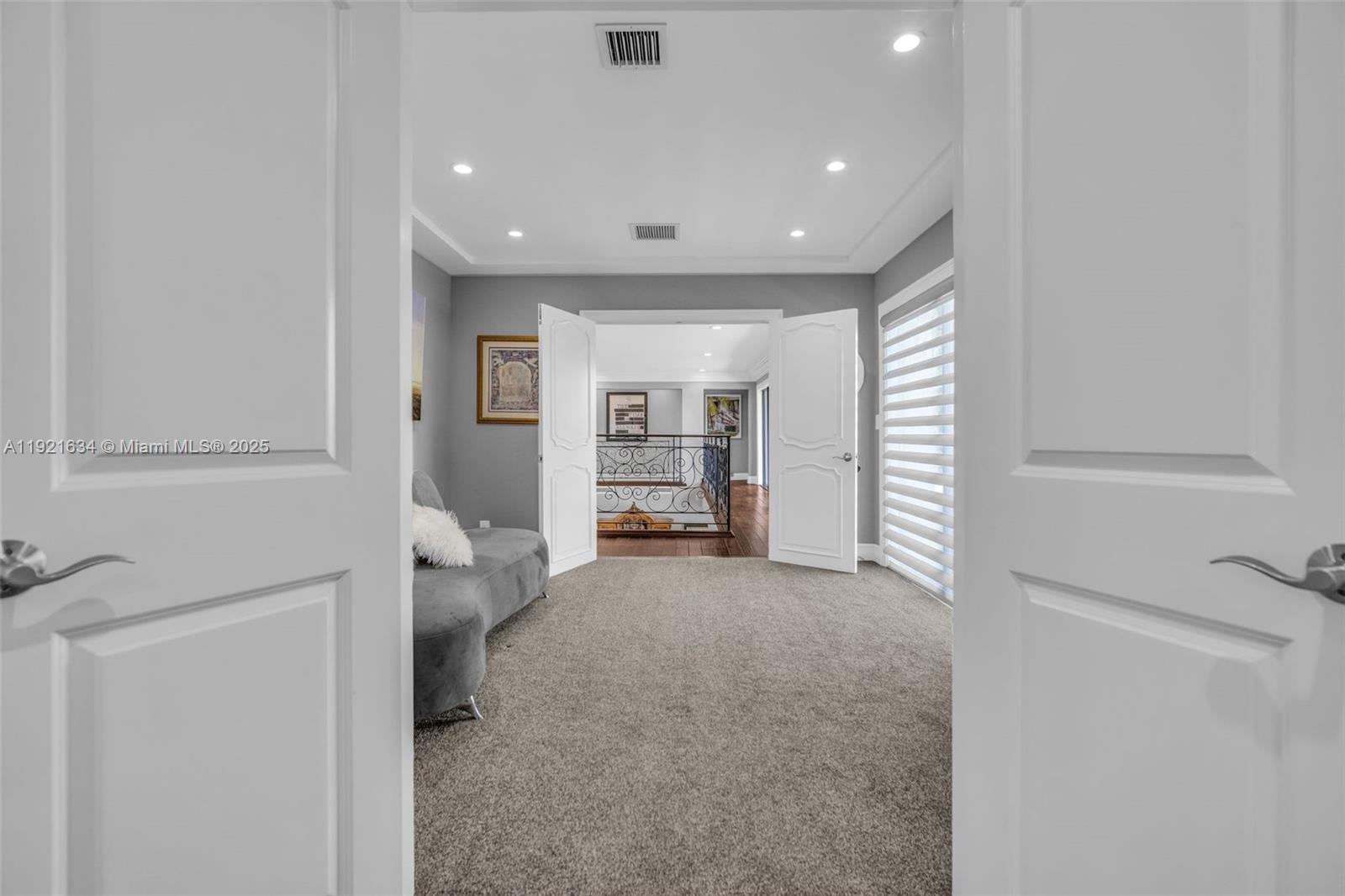 2941 Fairway Dr Hollywood, FL 33021