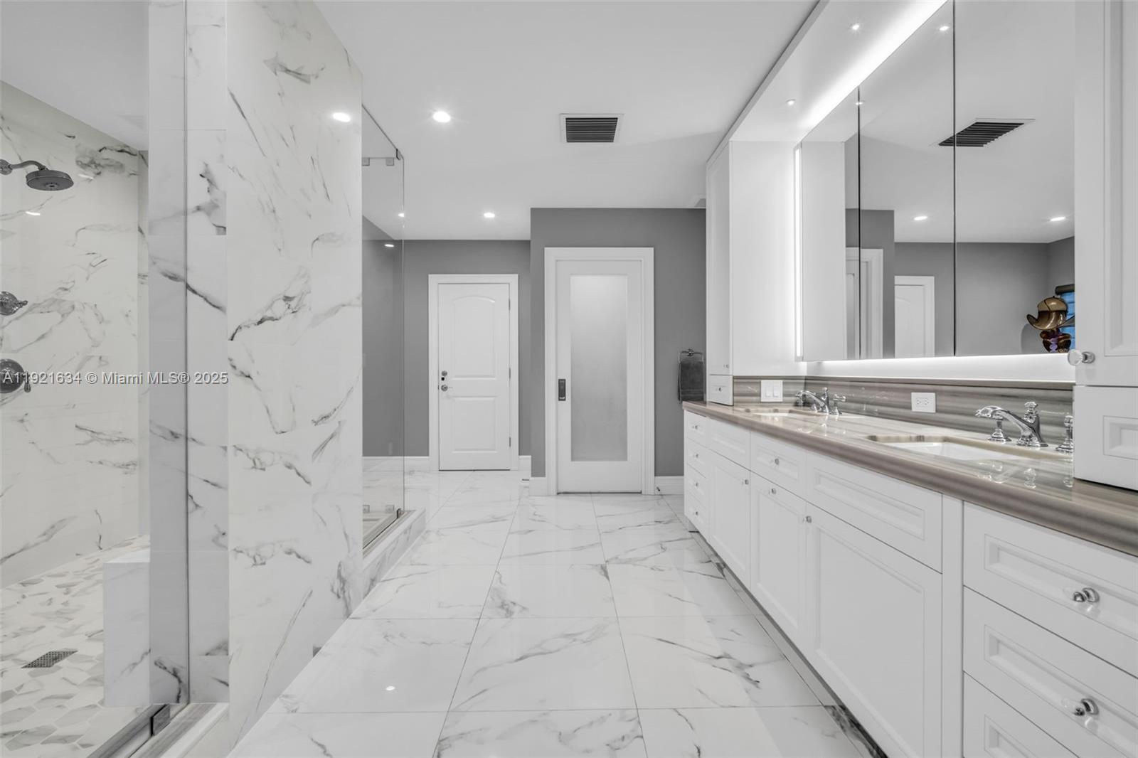 2941 Fairway Dr Hollywood, FL 33021