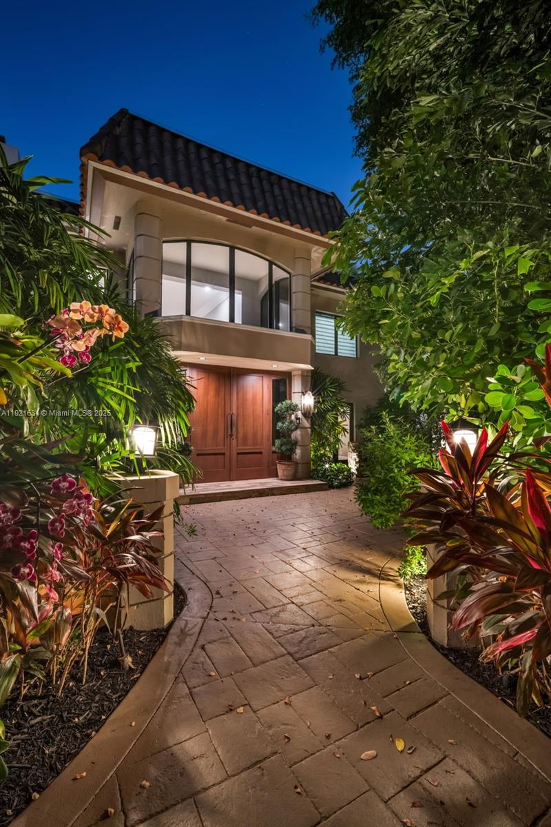 2941 Fairway Dr Hollywood, FL 33021