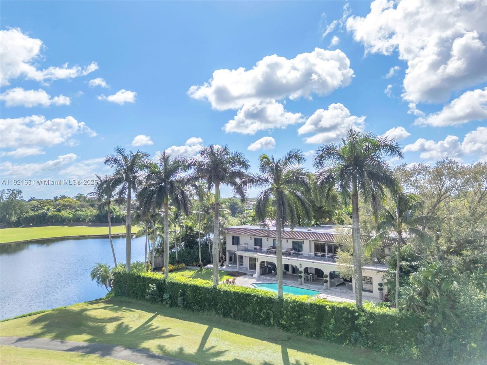 2941 Fairway Dr Hollywood, FL 33021