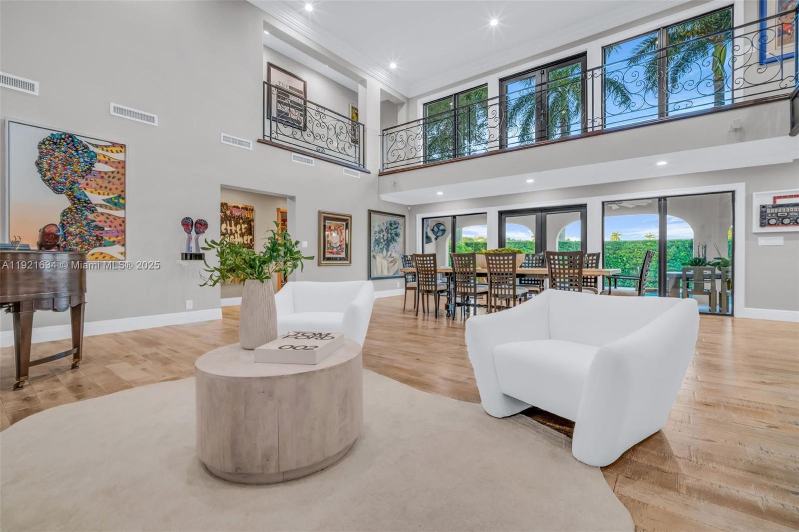 2941 Fairway Dr Hollywood, FL 33021