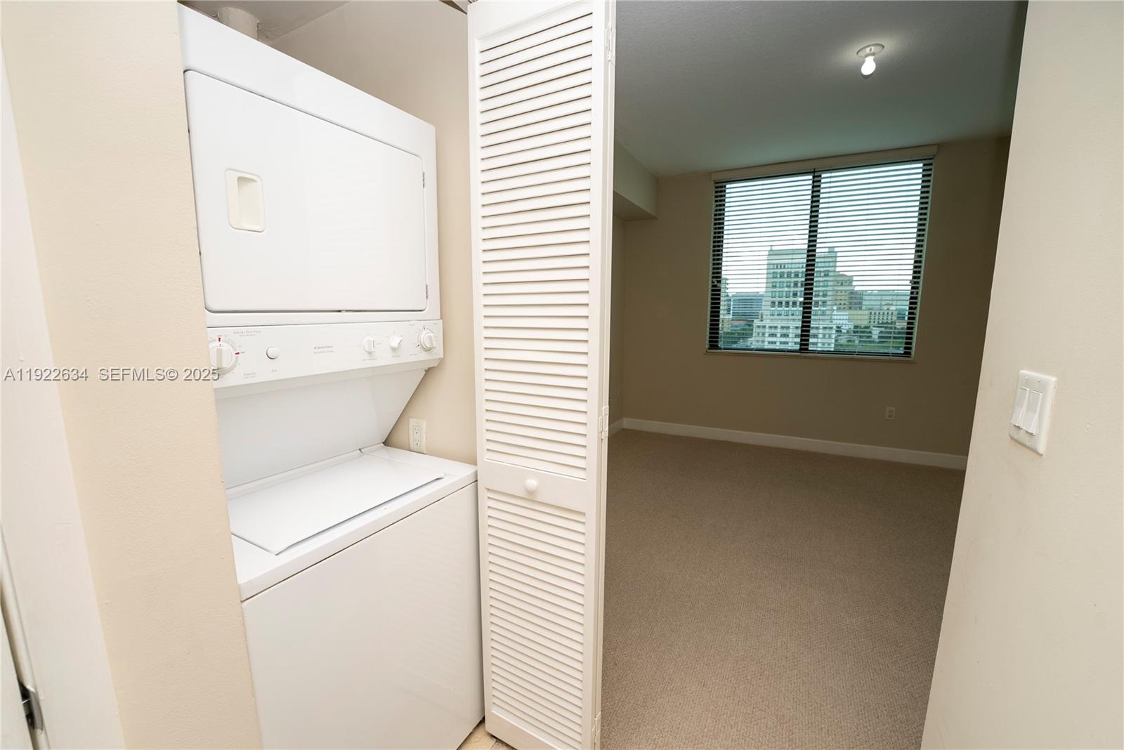 1300 Ponce De Leon Blvd #808 Coral Gables, FL 33134