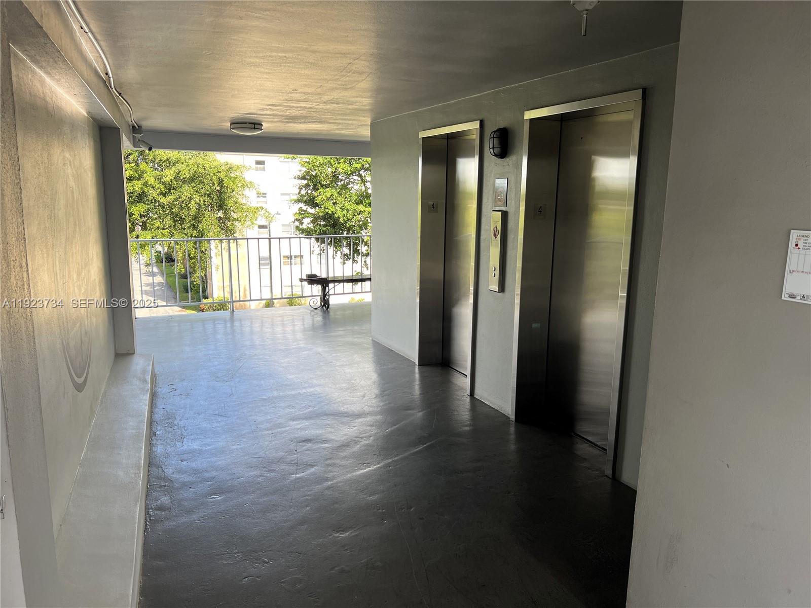 4800 Hillcrest Ln #408 Hollywood, FL 33021