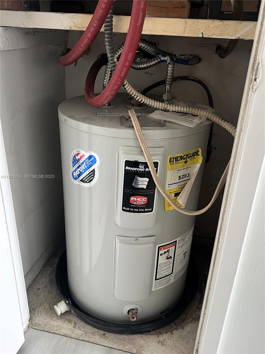 4800 Hillcrest Ln #408 Hollywood, FL 33021