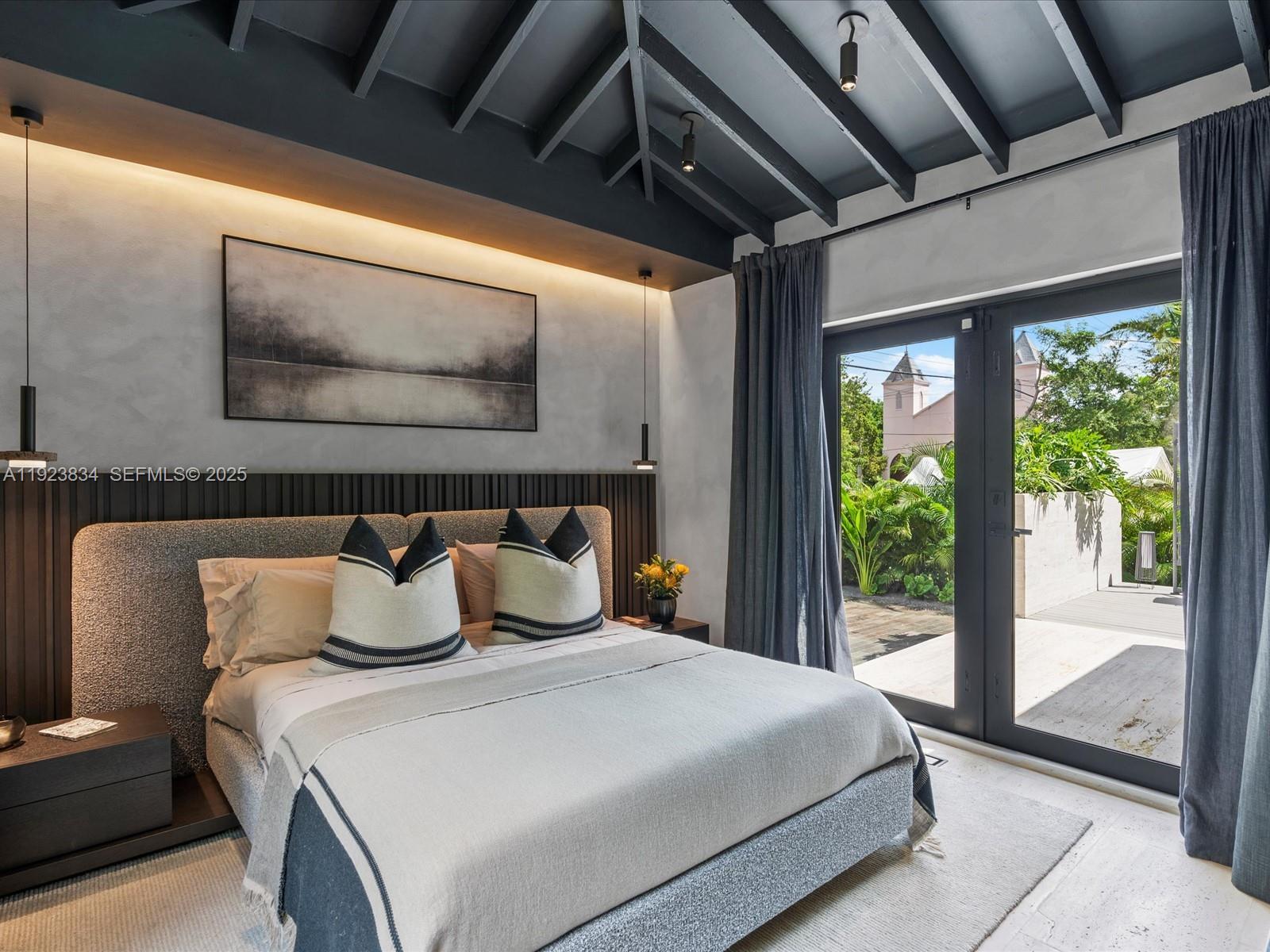 3522 William Ave Miami, FL 33133