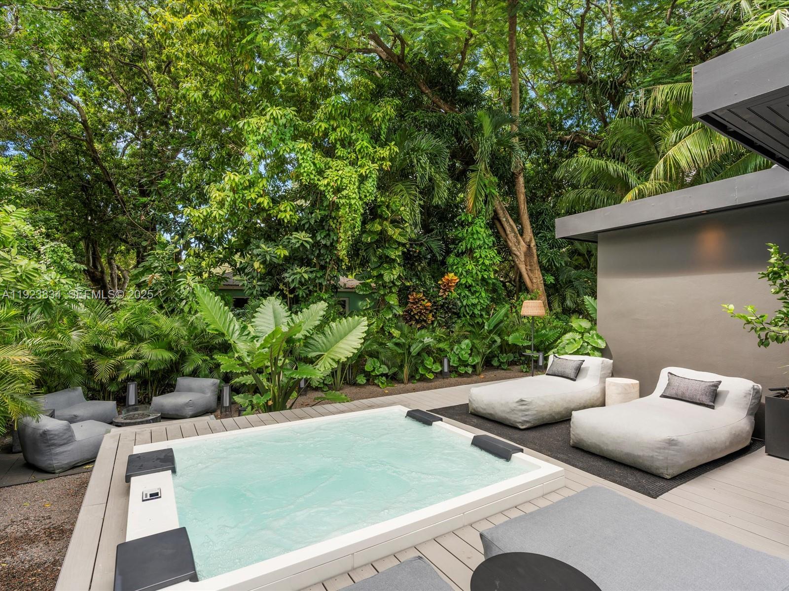 3522 William Ave Miami, FL 33133