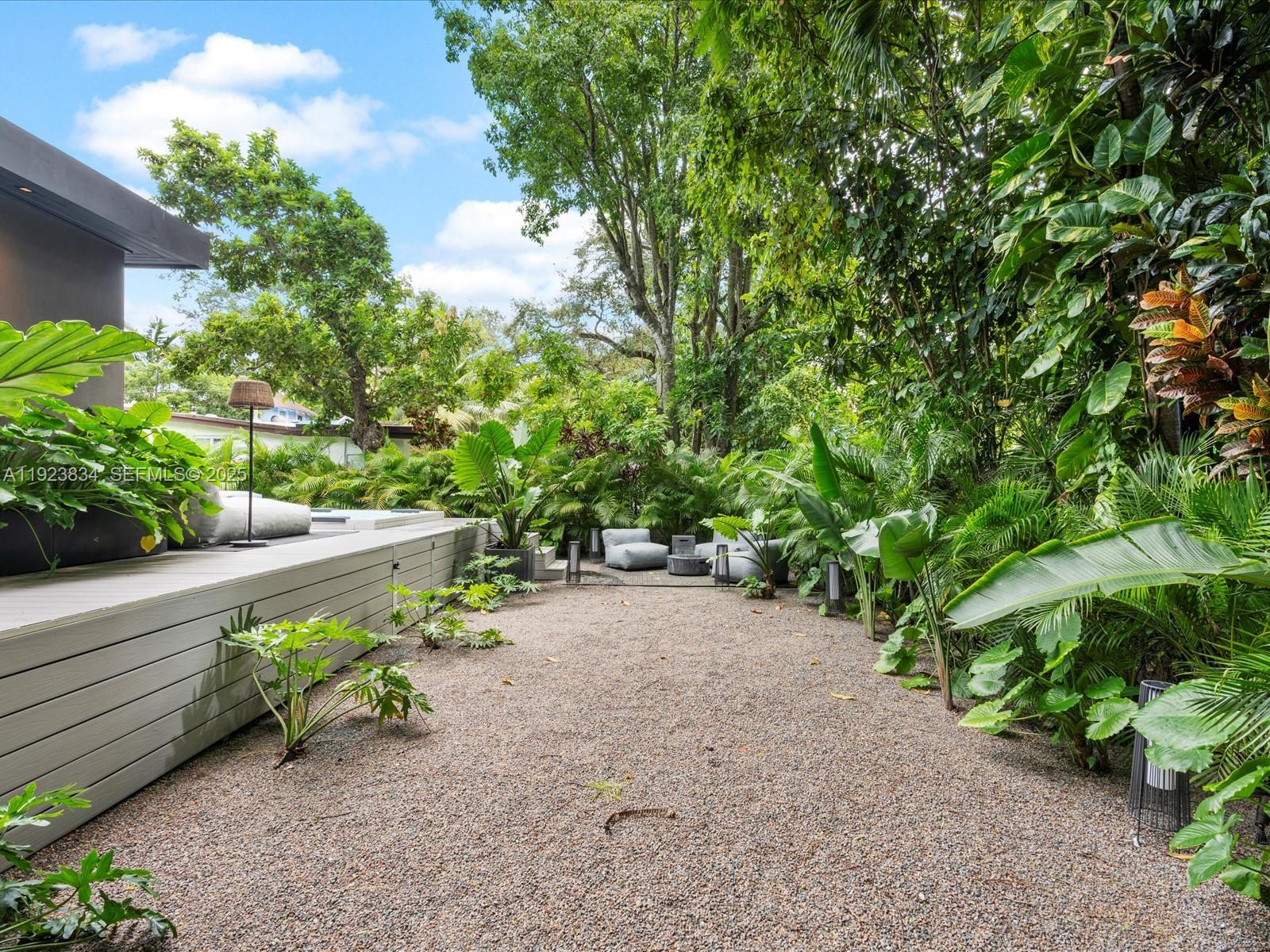 3522 William Ave Miami, FL 33133