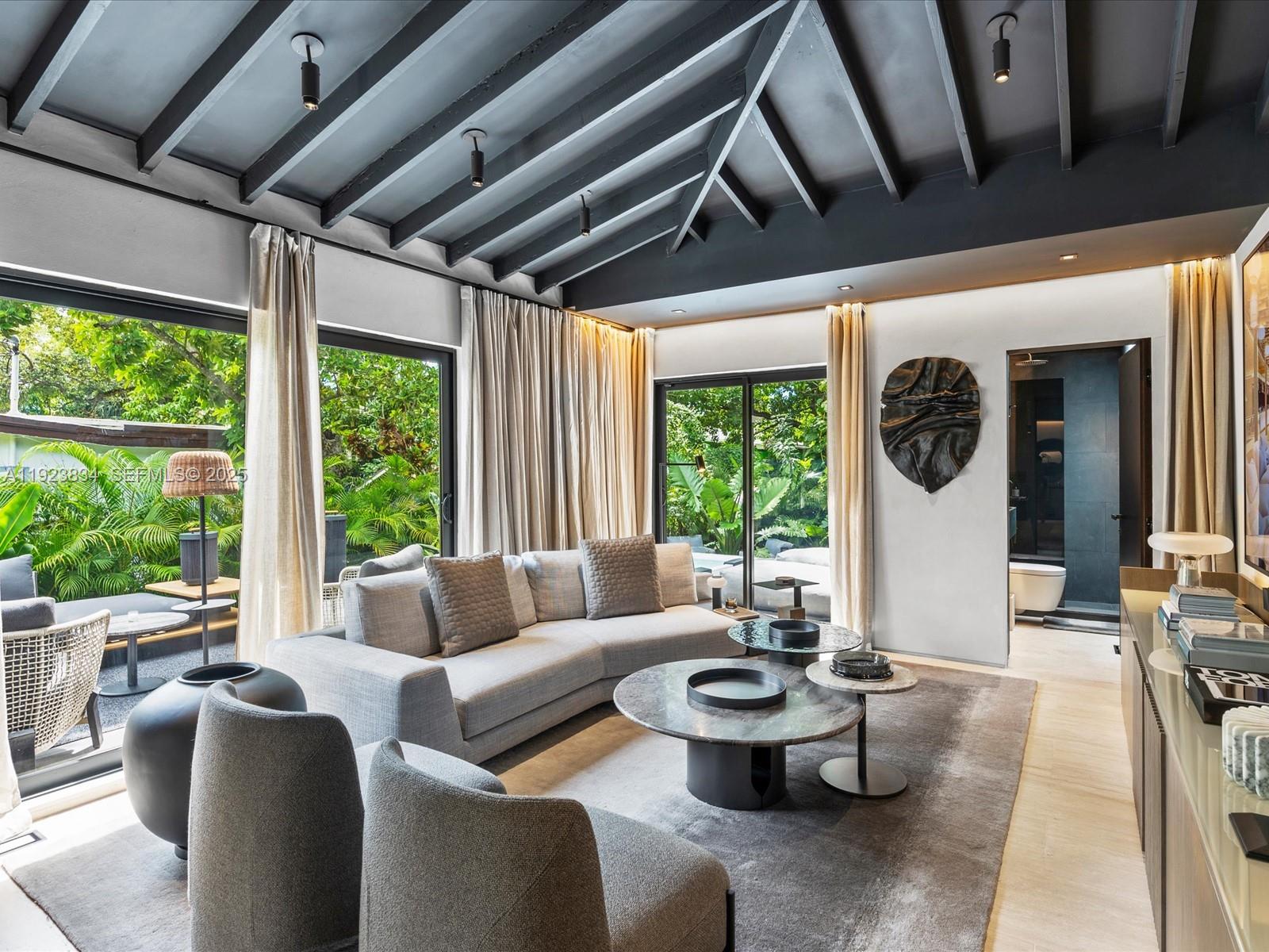 3522 William Ave Miami, FL 33133