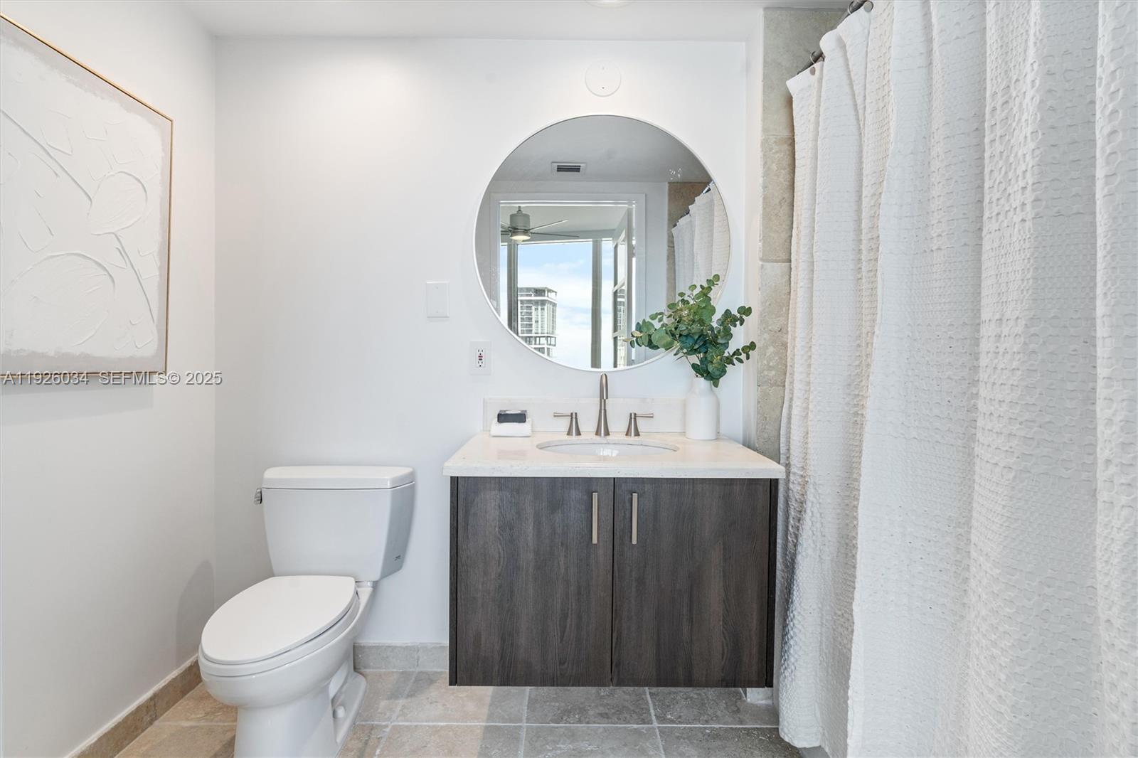 333 Las Olas Way #2406 Fort Lauderdale, FL 33301