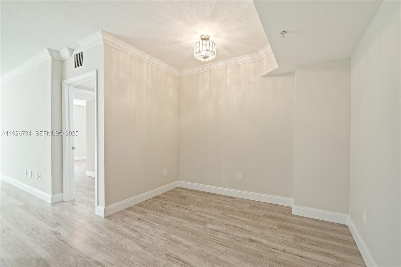 600 S Dixie Hwy #237 West Palm Beach, FL 33401