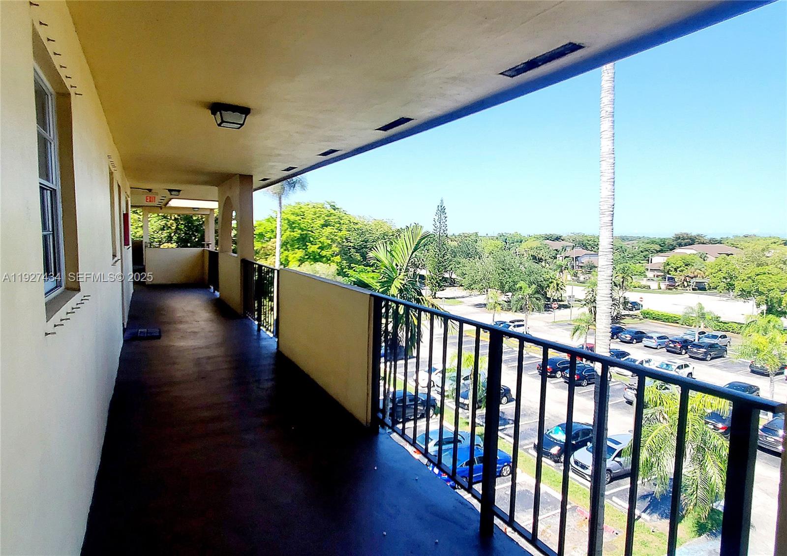 3905 N Nob Hl Rd #510 Sunrise, FL 33351