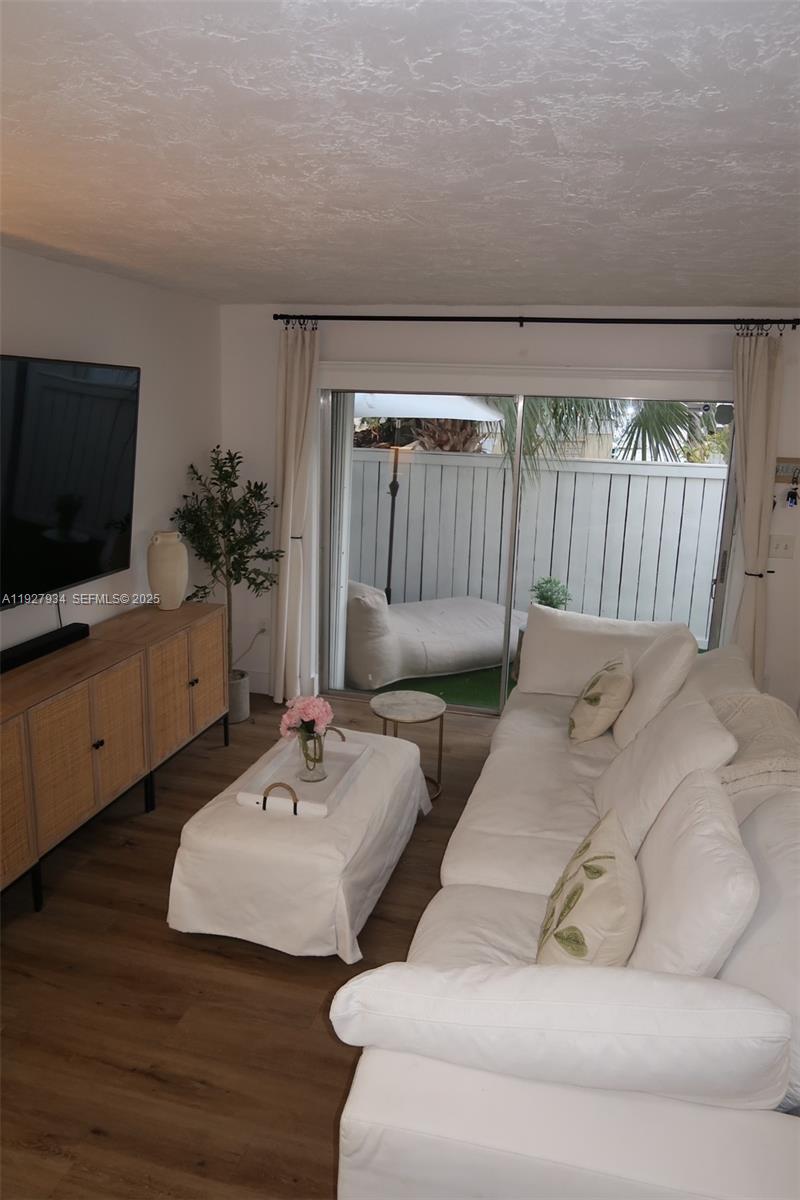 4530 SW 68th Ct Cir #35-6 Miami, FL 33155