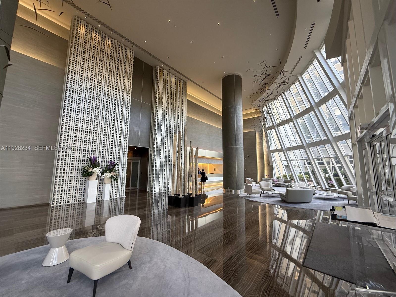 image Beach Club Two24