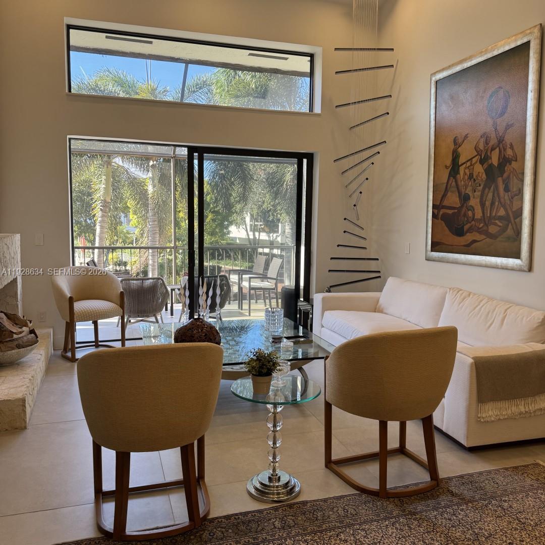 2000 S Bayshore Dr #46 Miami, FL 33133