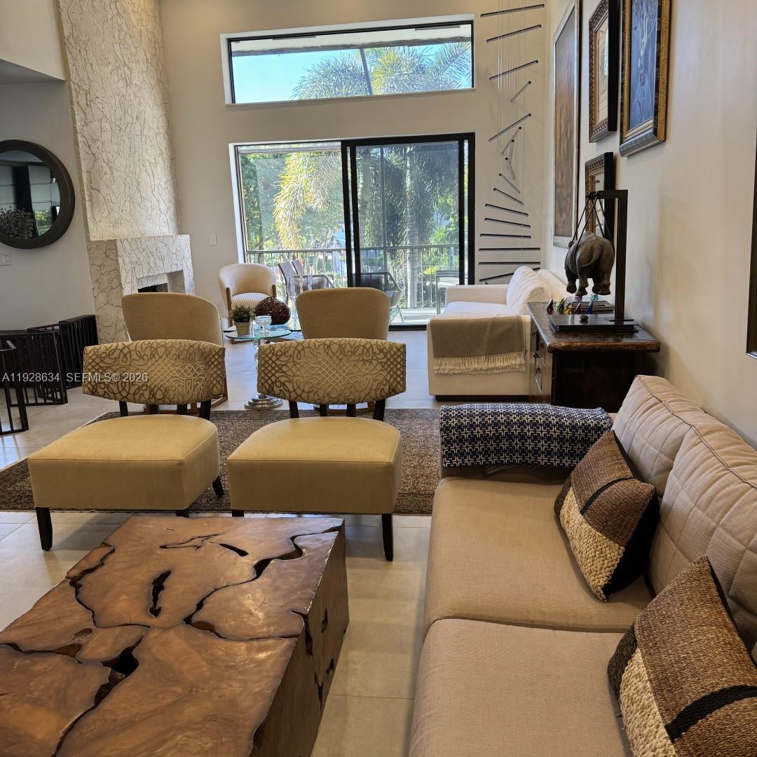 2000 S Bayshore Dr #46 Miami, FL 33133