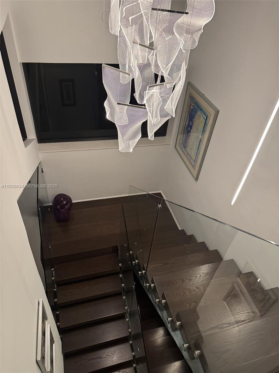 2000 S Bayshore Dr #46 Miami, FL 33133