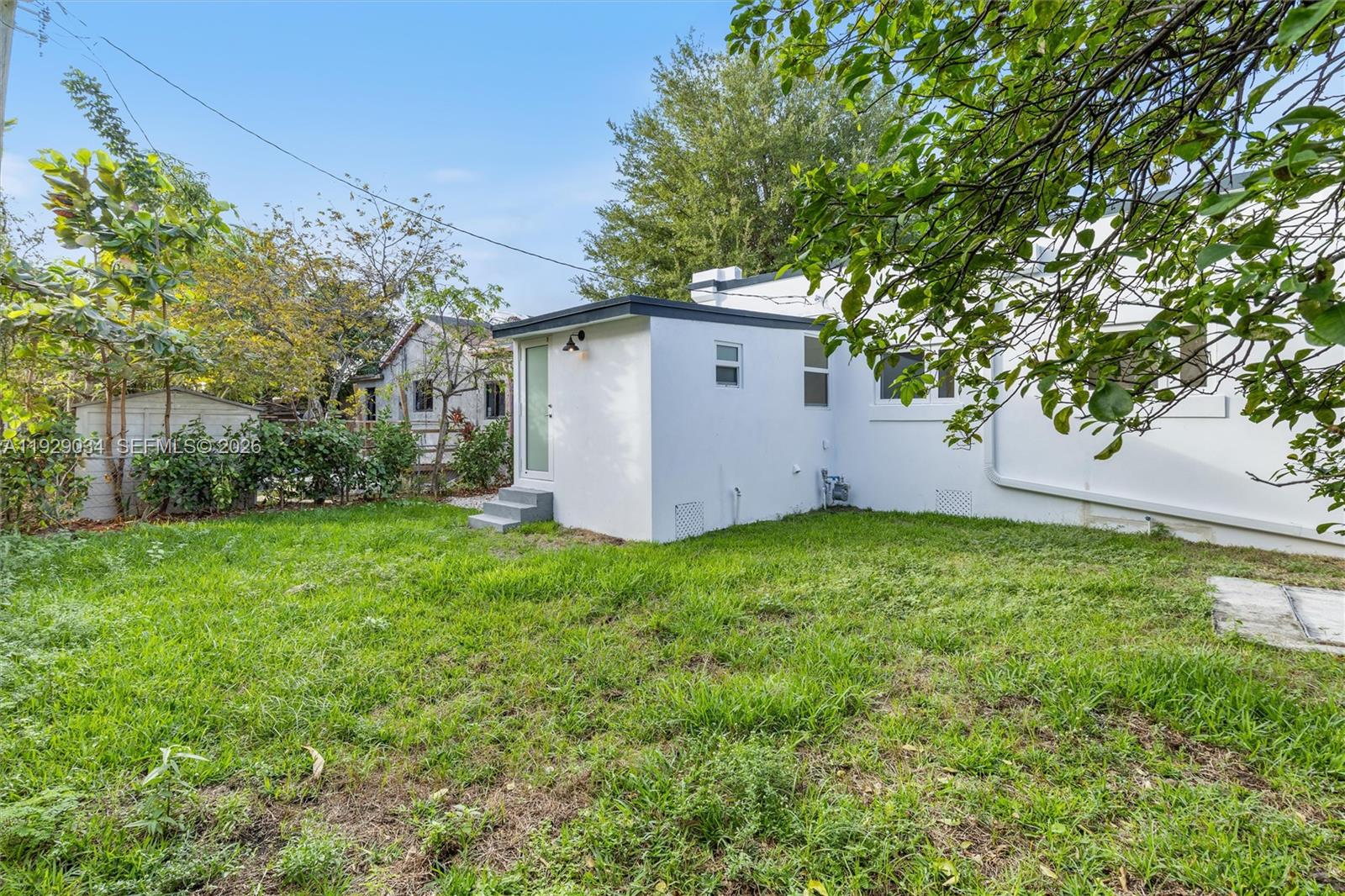 142 NW 47th Ter Miami, FL 33127