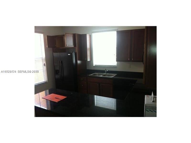 1131 SW 147th Ave Pembroke Pines, FL 33027