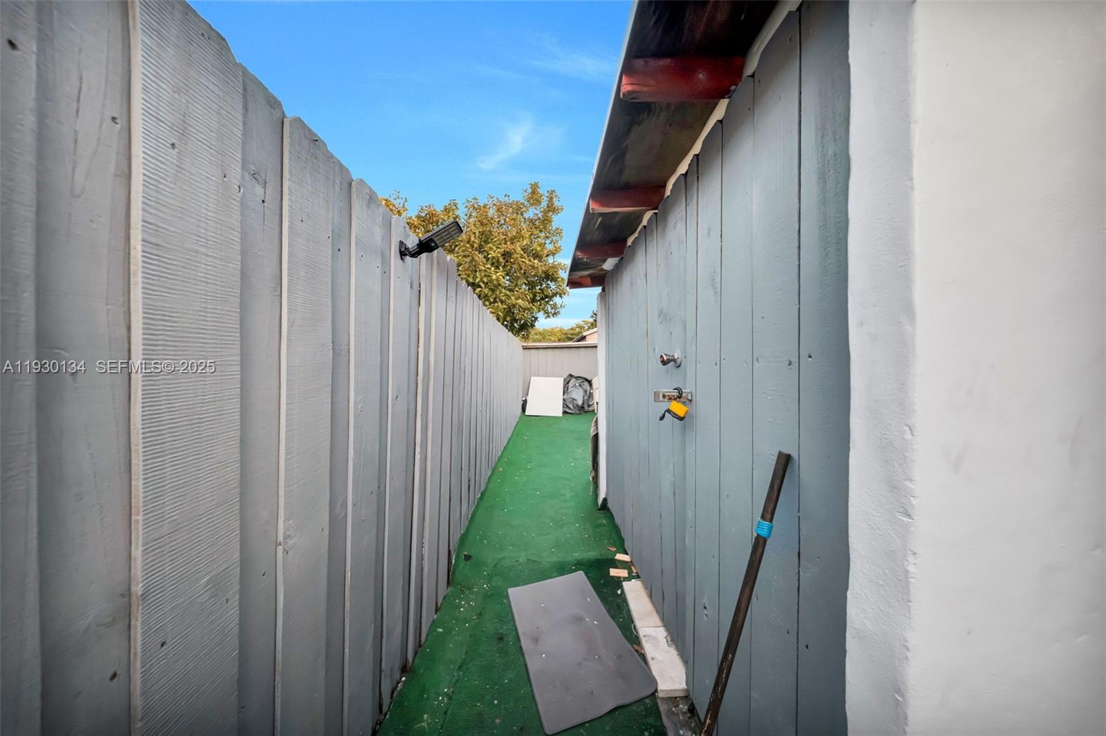 115 NW 56th Ave Miami, FL 33126