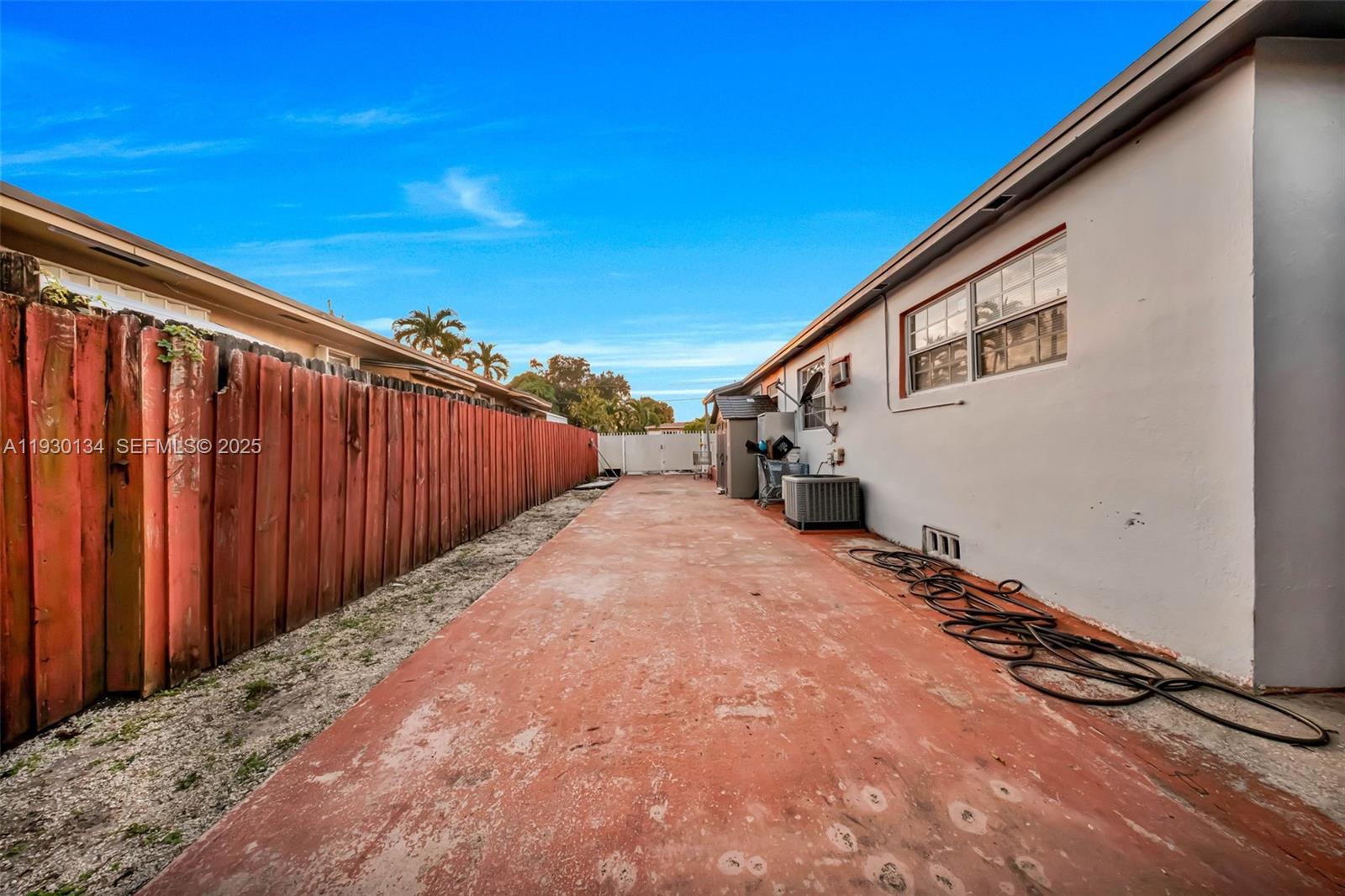 115 NW 56th Ave Miami, FL 33126