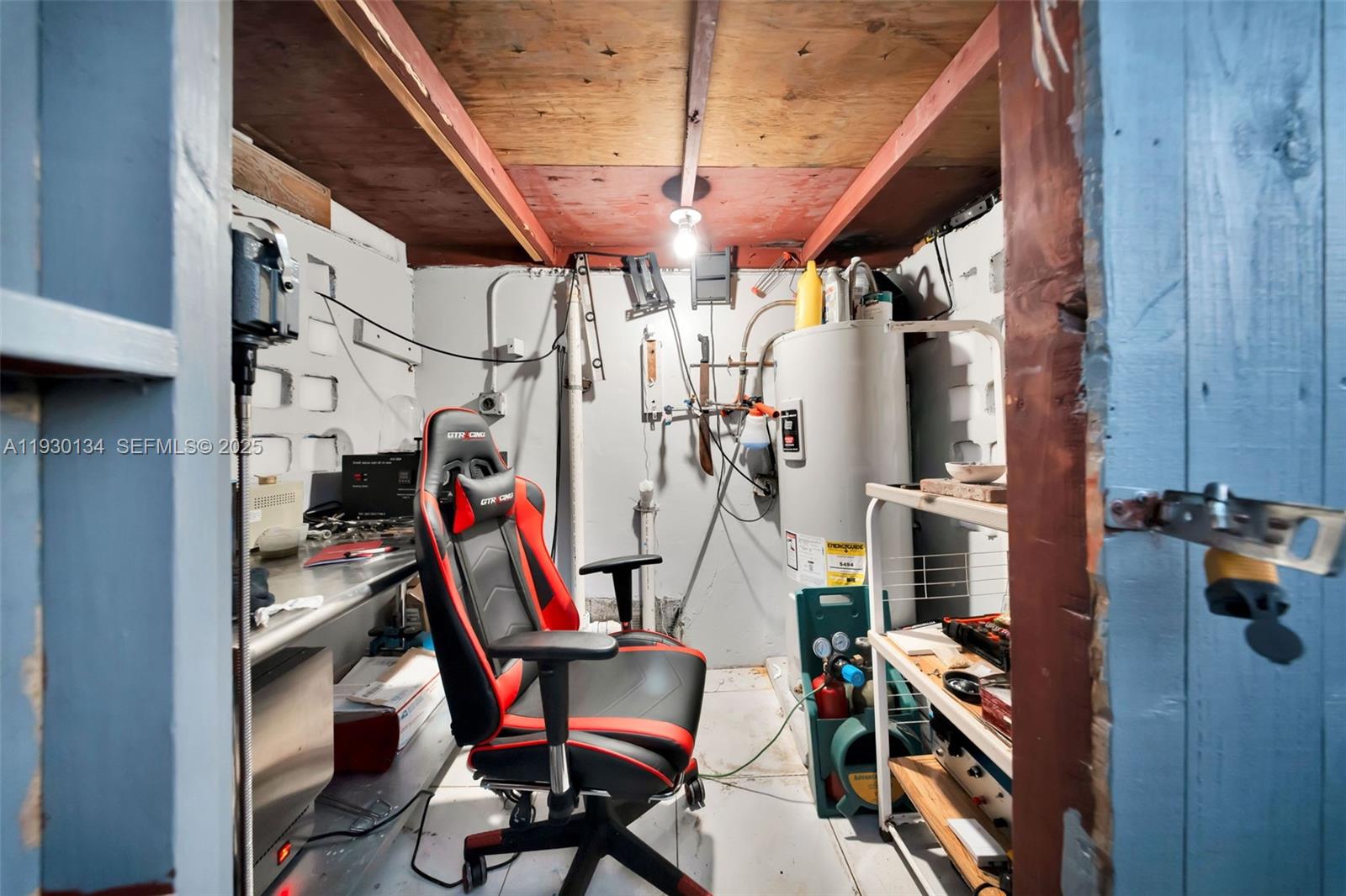 115 NW 56th Ave Miami, FL 33126