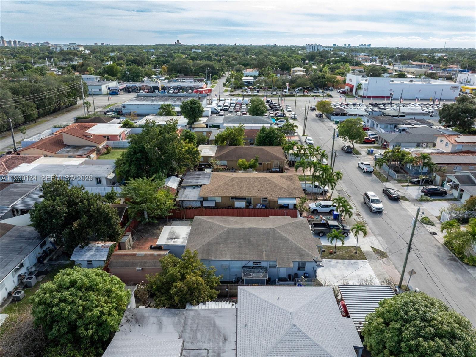 115 NW 56th Ave Miami, FL 33126