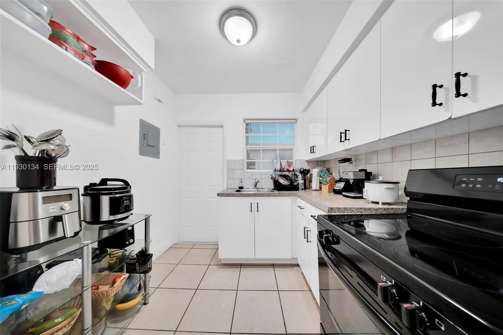 115 NW 56th Ave Miami, FL 33126