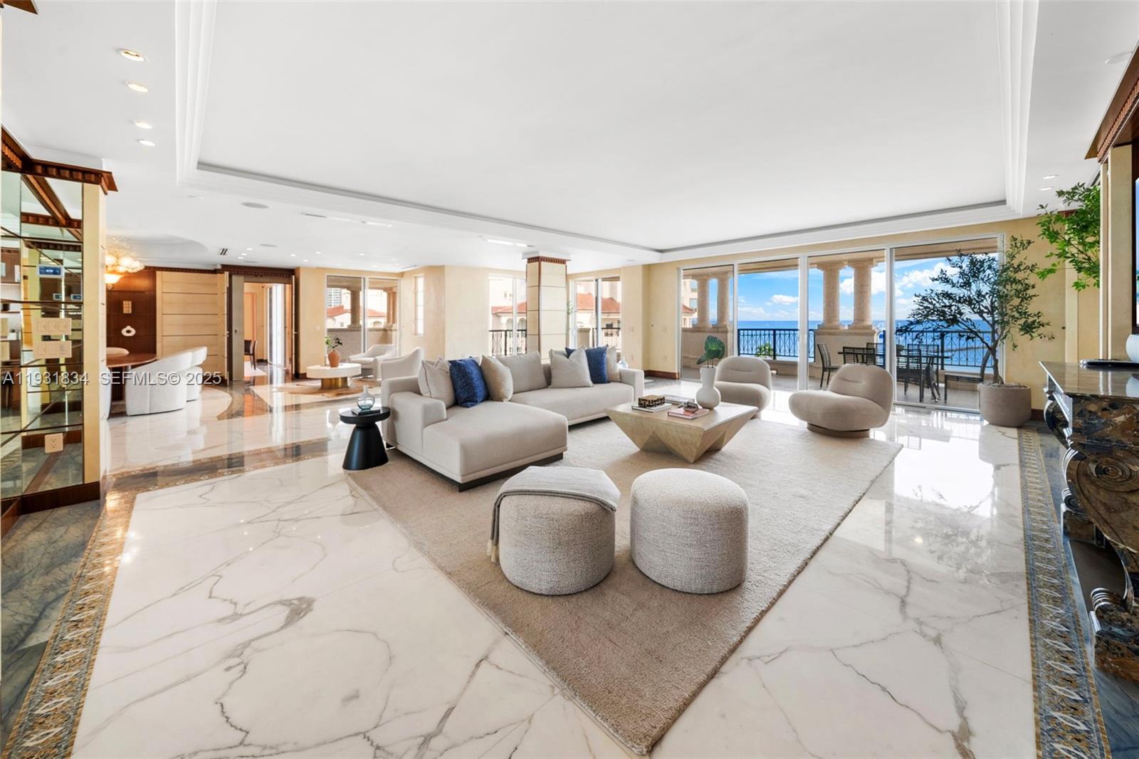 7471 Fisher Is Dr #7471 Miami Beach, FL 33109