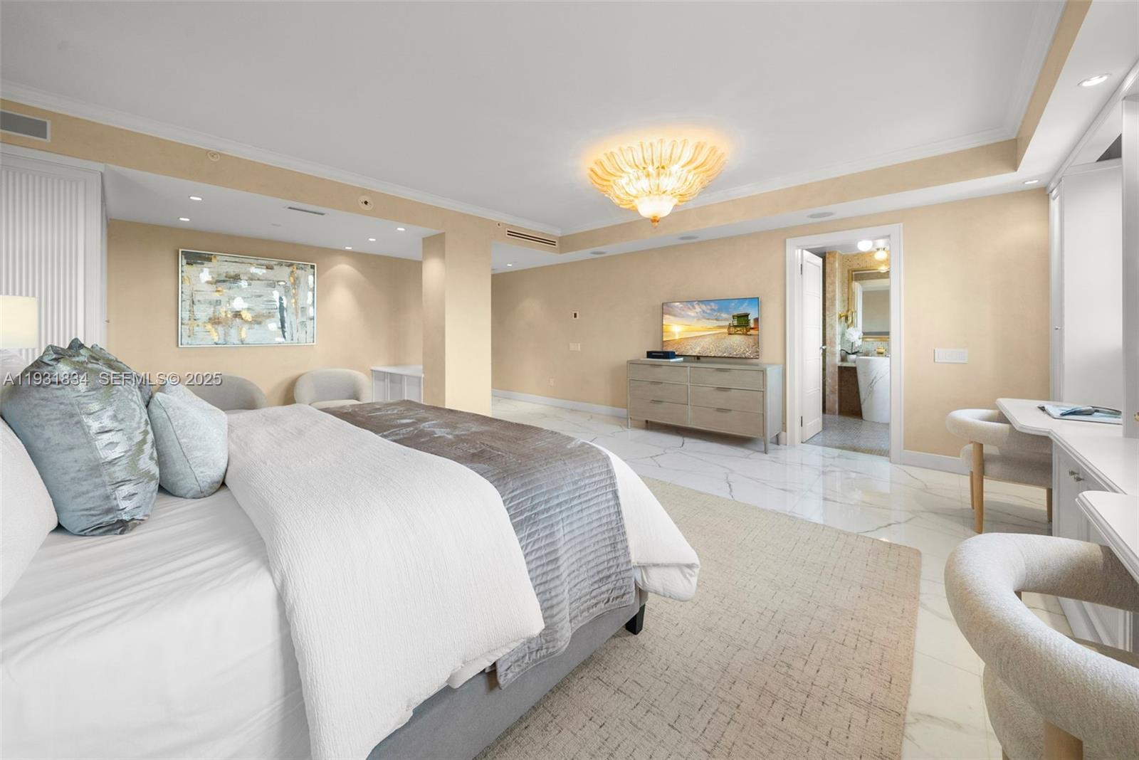 7471 Fisher Is Dr #7471 Miami Beach, FL 33109