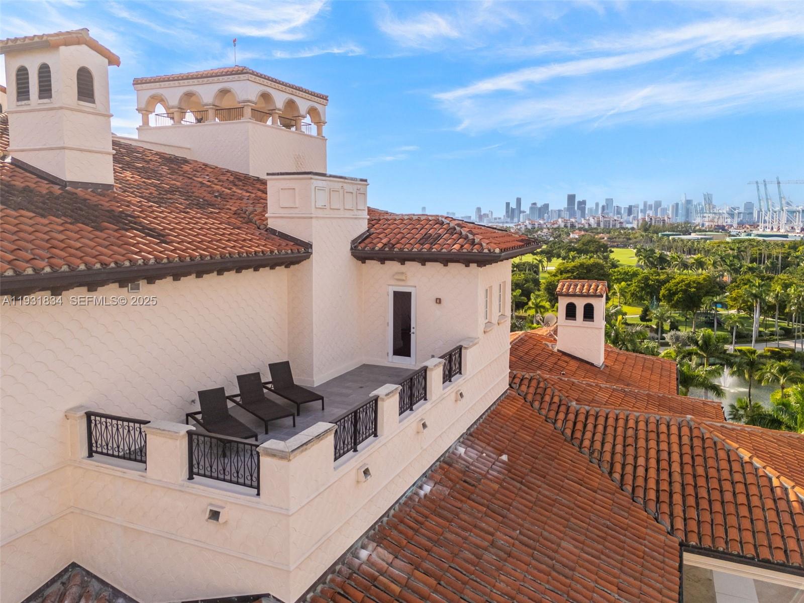 7471 Fisher Is Dr #7471 Miami Beach, FL 33109