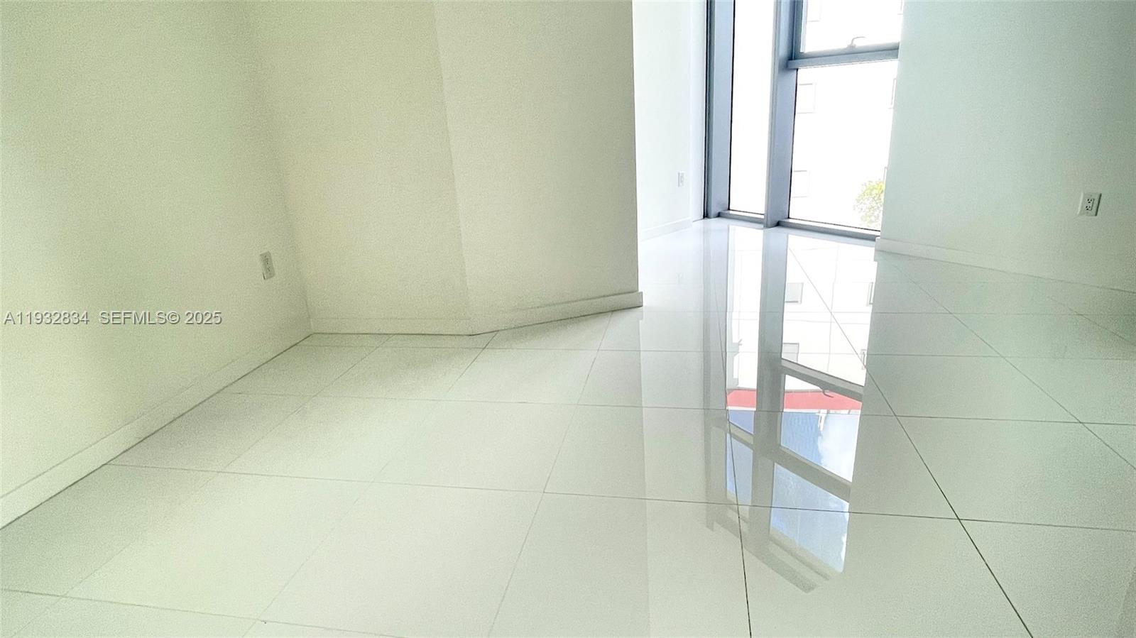 image Paramount Miami Worldcenter9