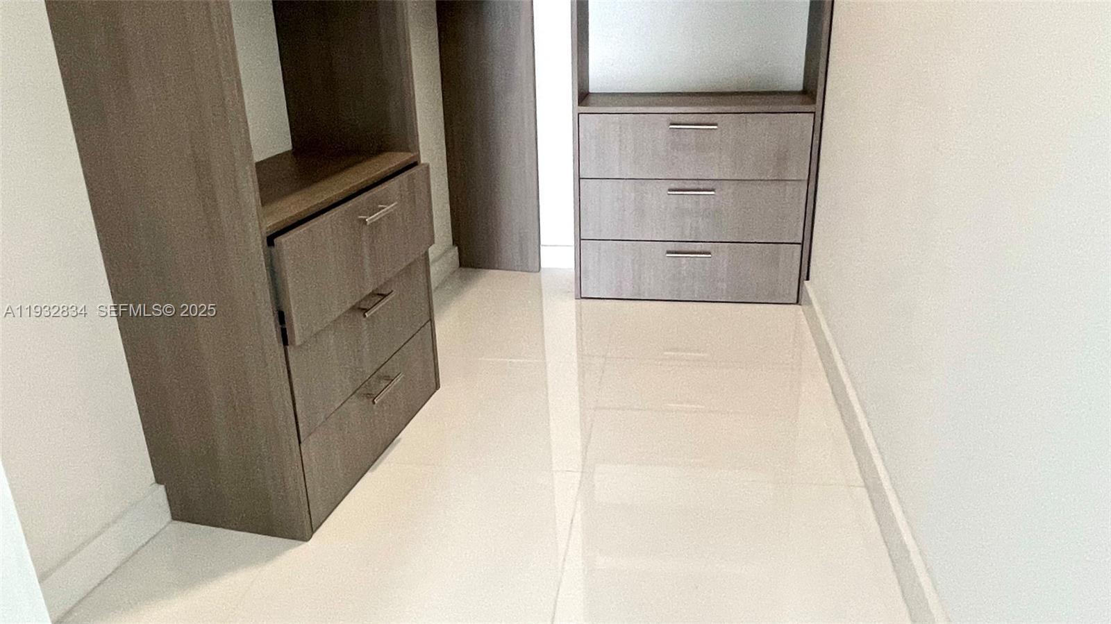 image Paramount Miami Worldcenter13