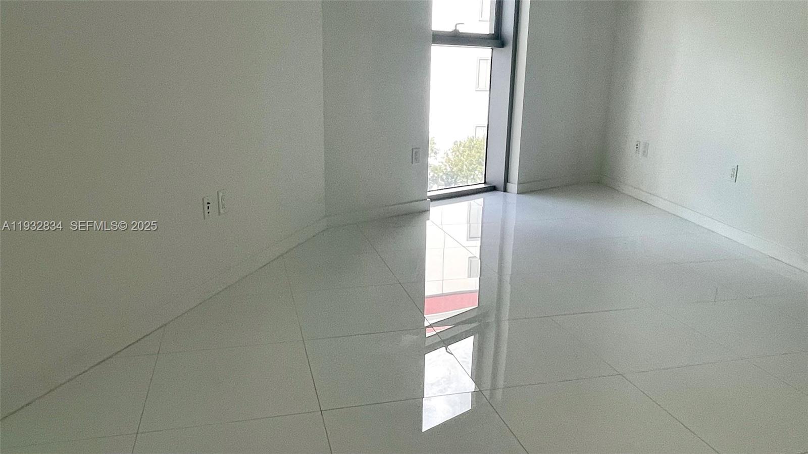 image Paramount Miami Worldcenter21