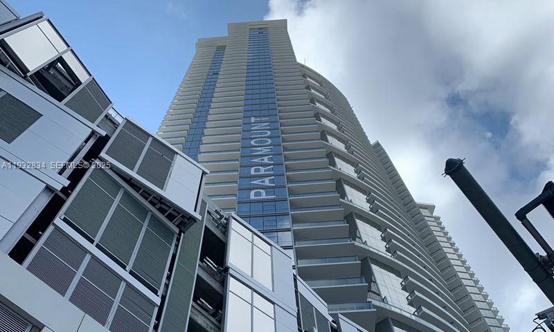 image Paramount Miami Worldcenter63