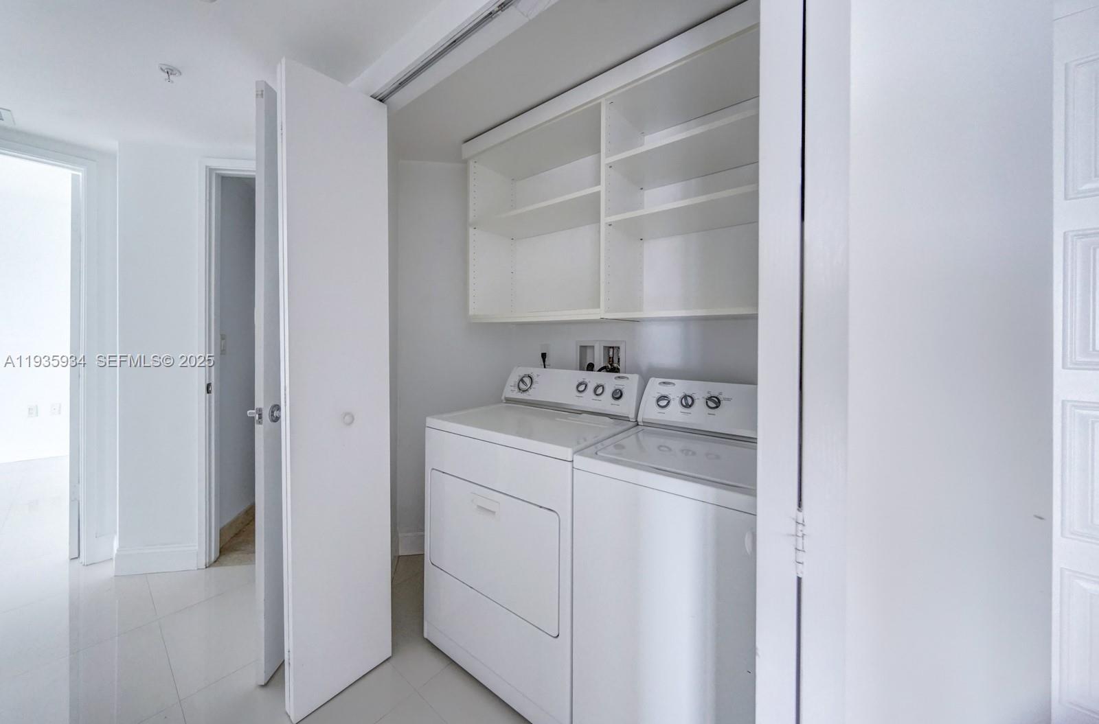 image St Tropez Sunny Isles20