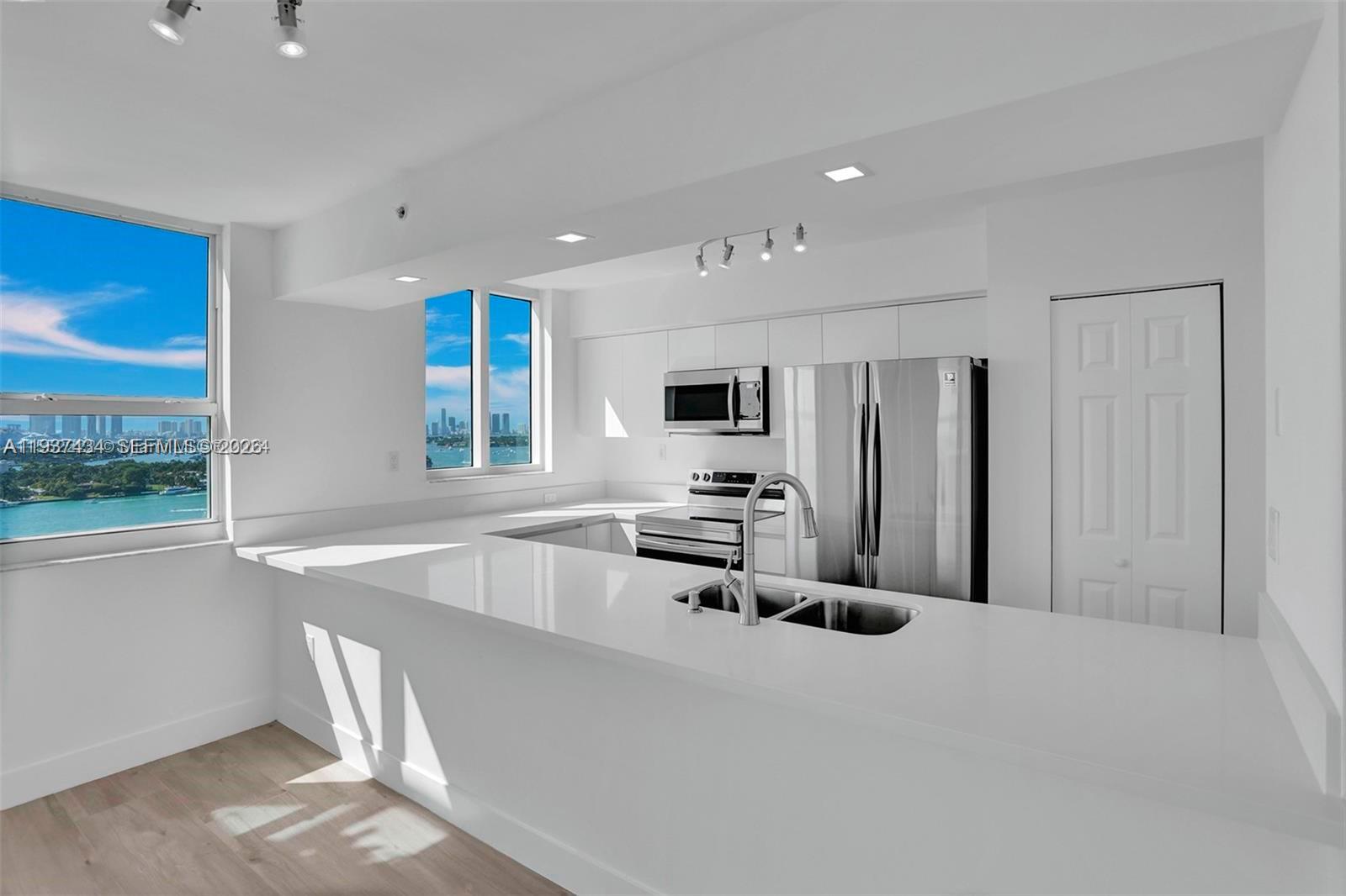 image The Floridian10