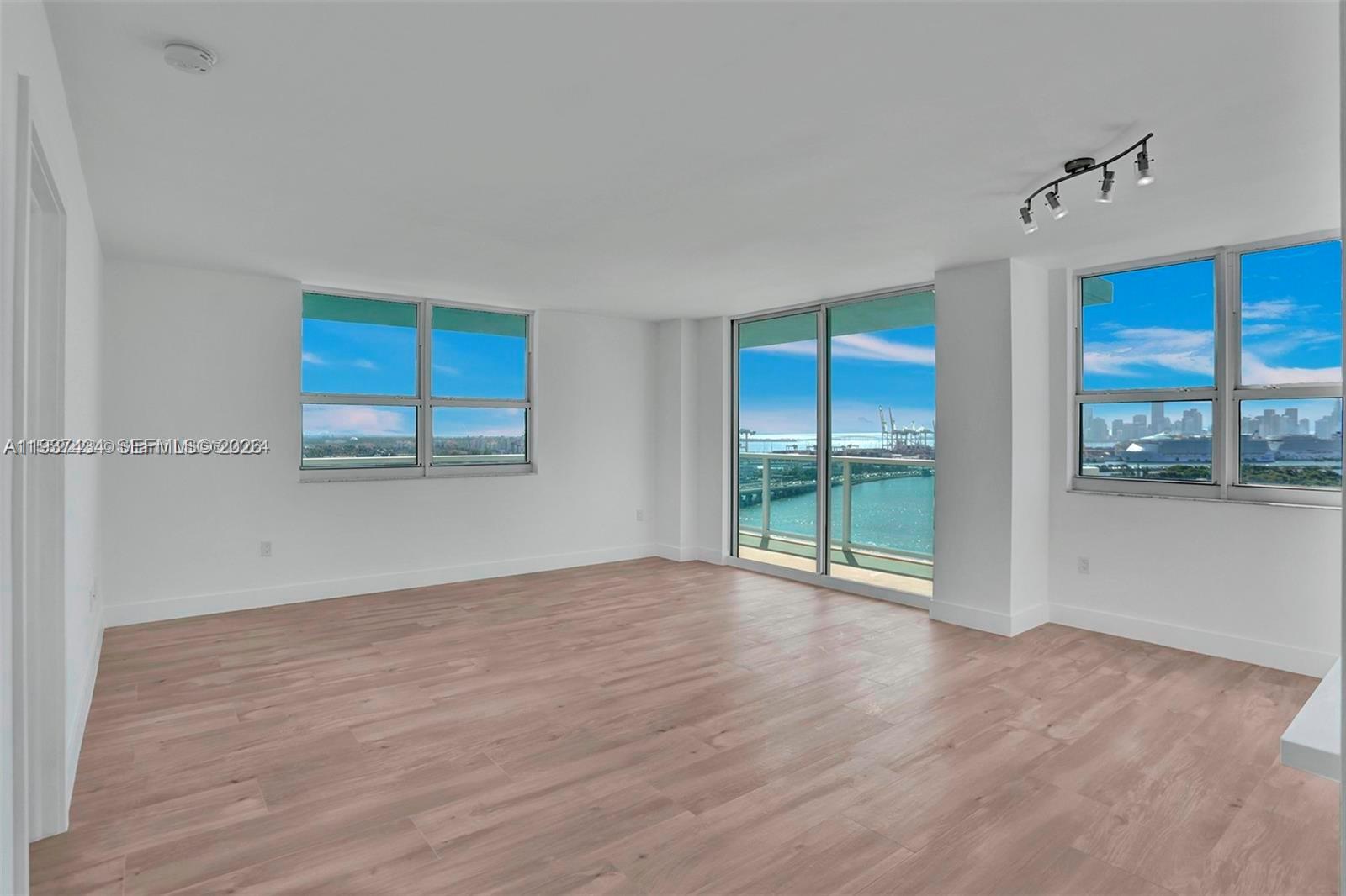 image The Floridian4