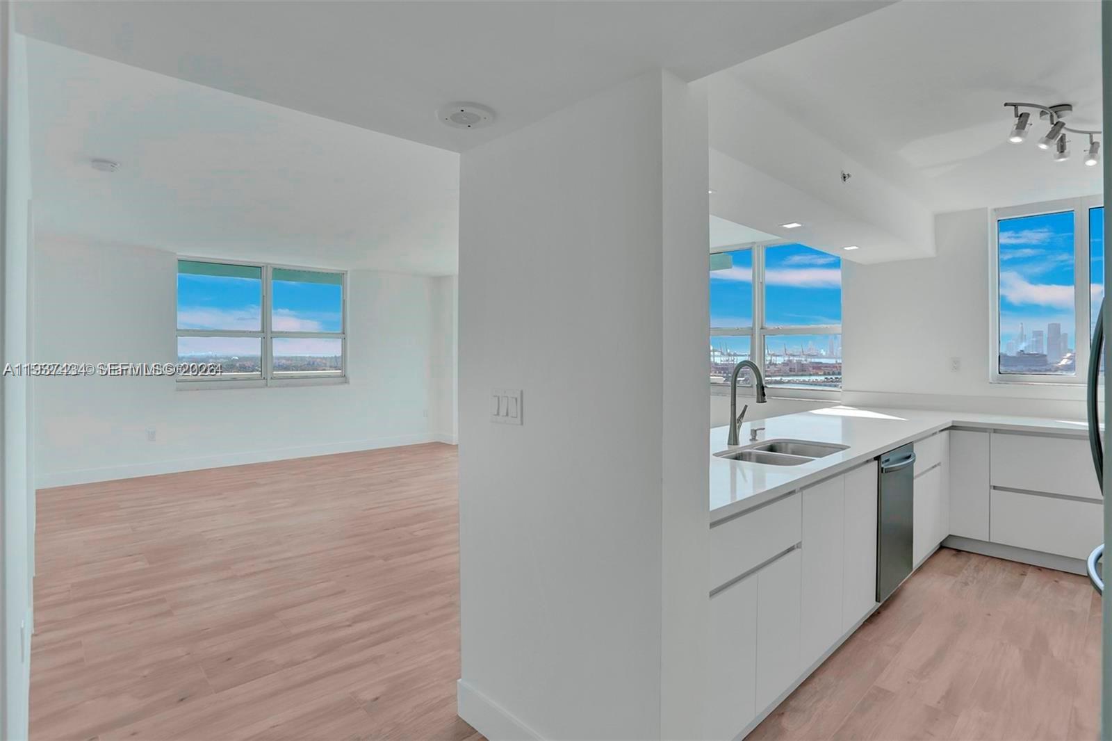 image The Floridian5