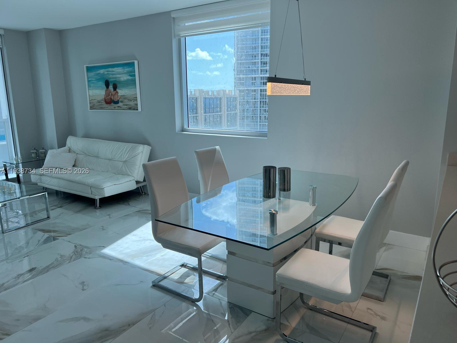 image 500 Brickell West17