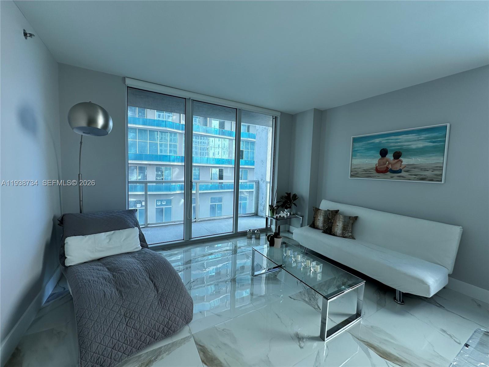 image 500 Brickell West22
