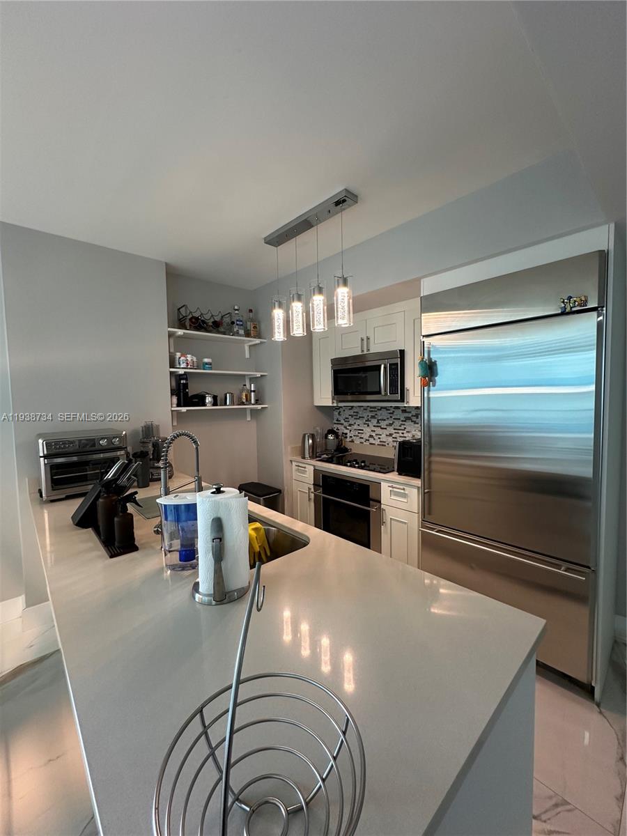 image 500 Brickell West38